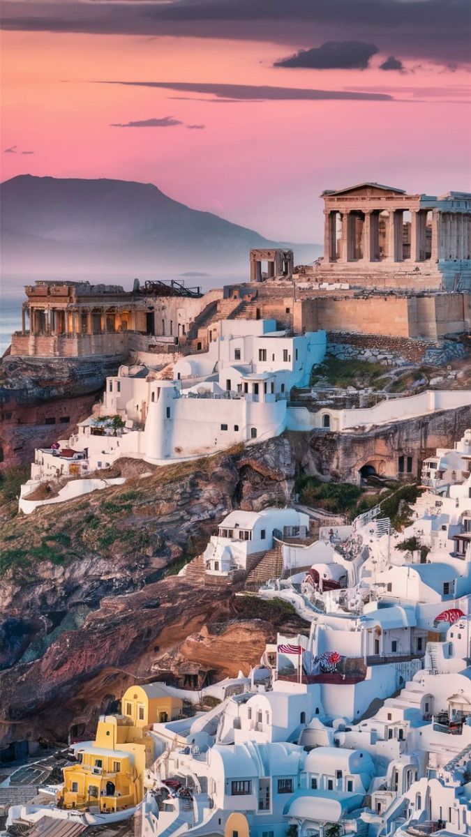 Greece travel guide 2025 highlighting beaches, attractions, and essential destinations.Greece