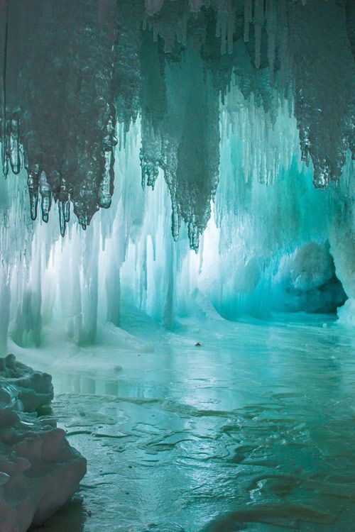 Hundalm Ice Cave (Hundalm Eis- & Tropfsteinhöhle)