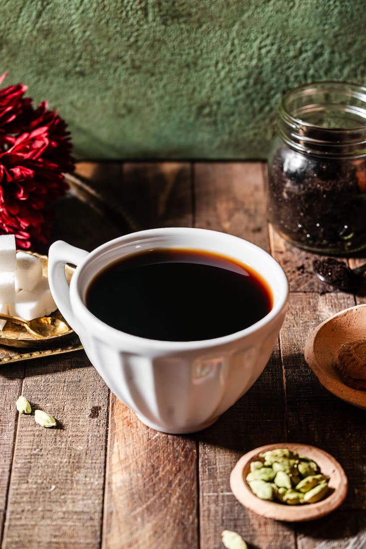 Oman travel guide featuring top attractions, travel tips, and cultural experiences.
.Omani Kahwa (cardamom coffee)