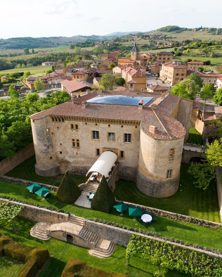 Best Hotels in France-Château de Bagnols
