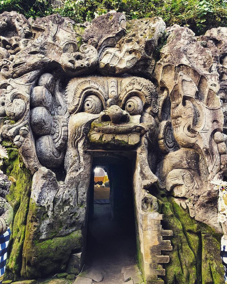 Goa Gajah (Elephant Cave)
Outdoor activities in Bali