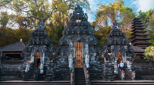 Goa Lawah (Bat Cave)
Outdoor activities in Bali