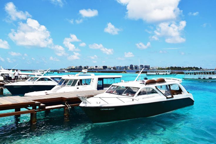 Maldives speedboats