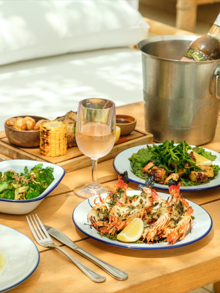 Seafood Feasts 
Secret Food Spots in Bali